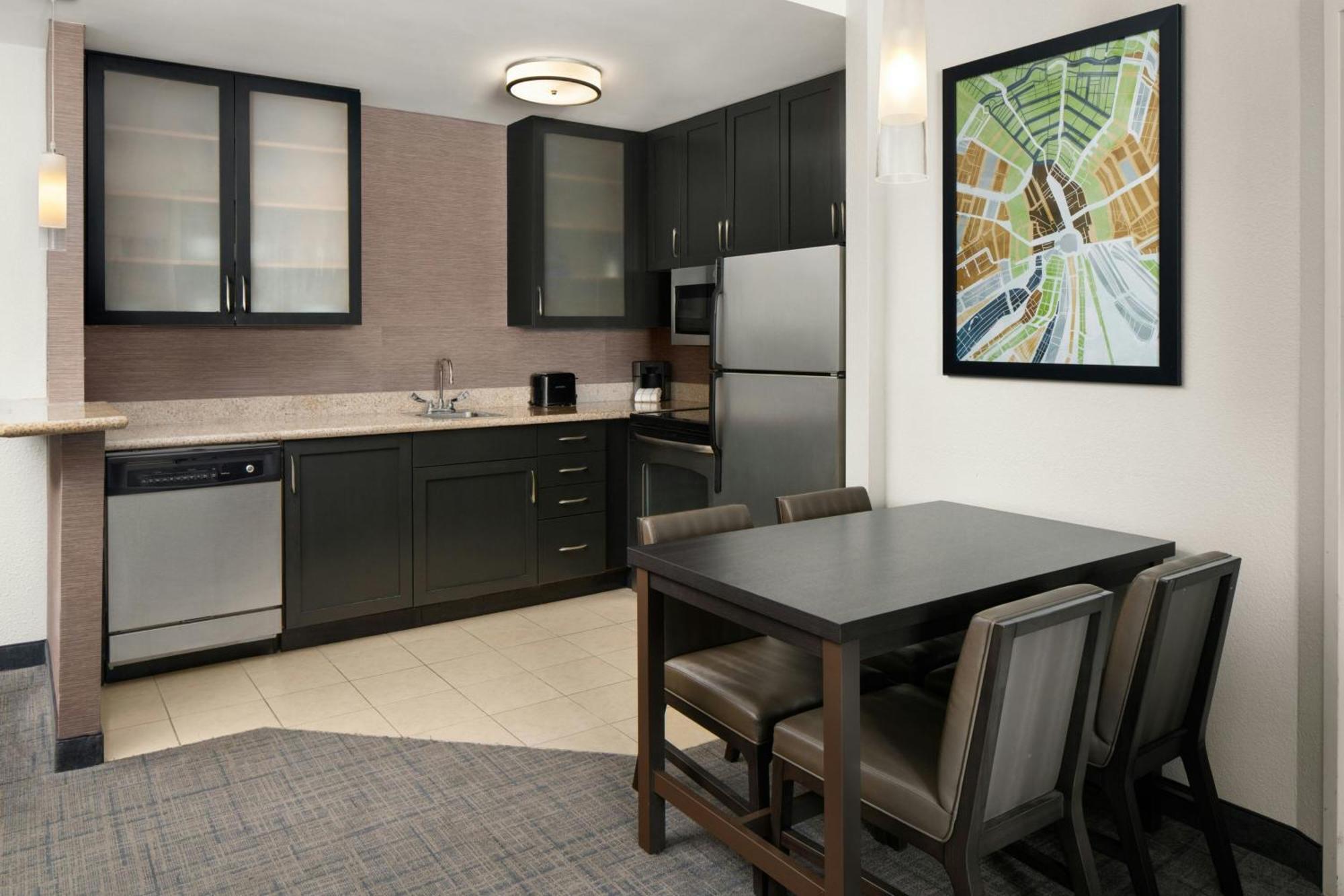Residence Inn Newport News Airport Экстерьер фото