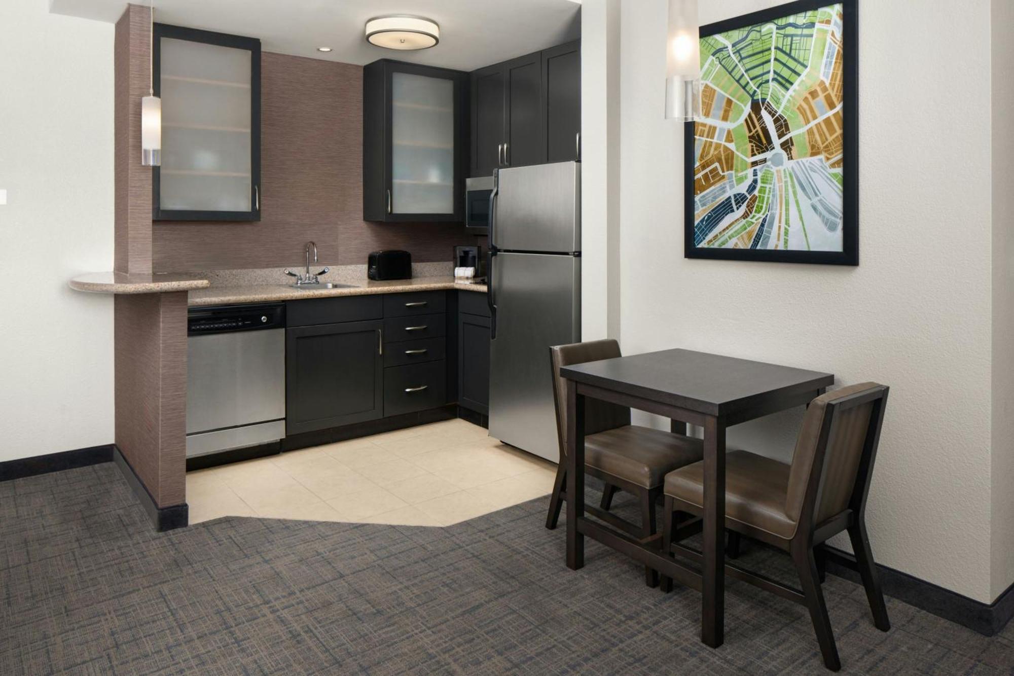 Residence Inn Newport News Airport Экстерьер фото