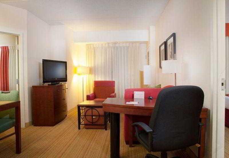 Residence Inn Newport News Airport Экстерьер фото